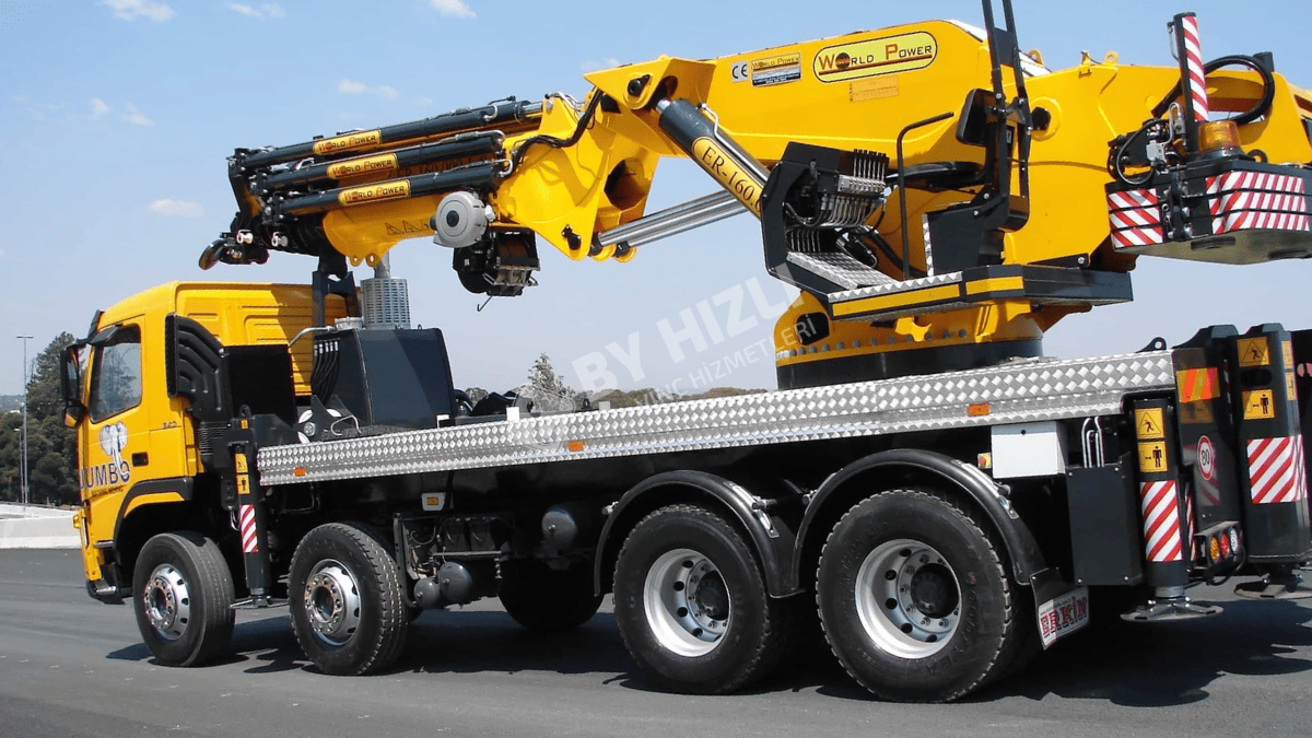 Bayraklı Hİ-UP vinç